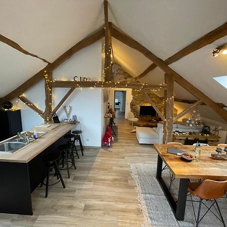 Apartmán Le Grenier De Charlotte Libin Exteriér fotografie