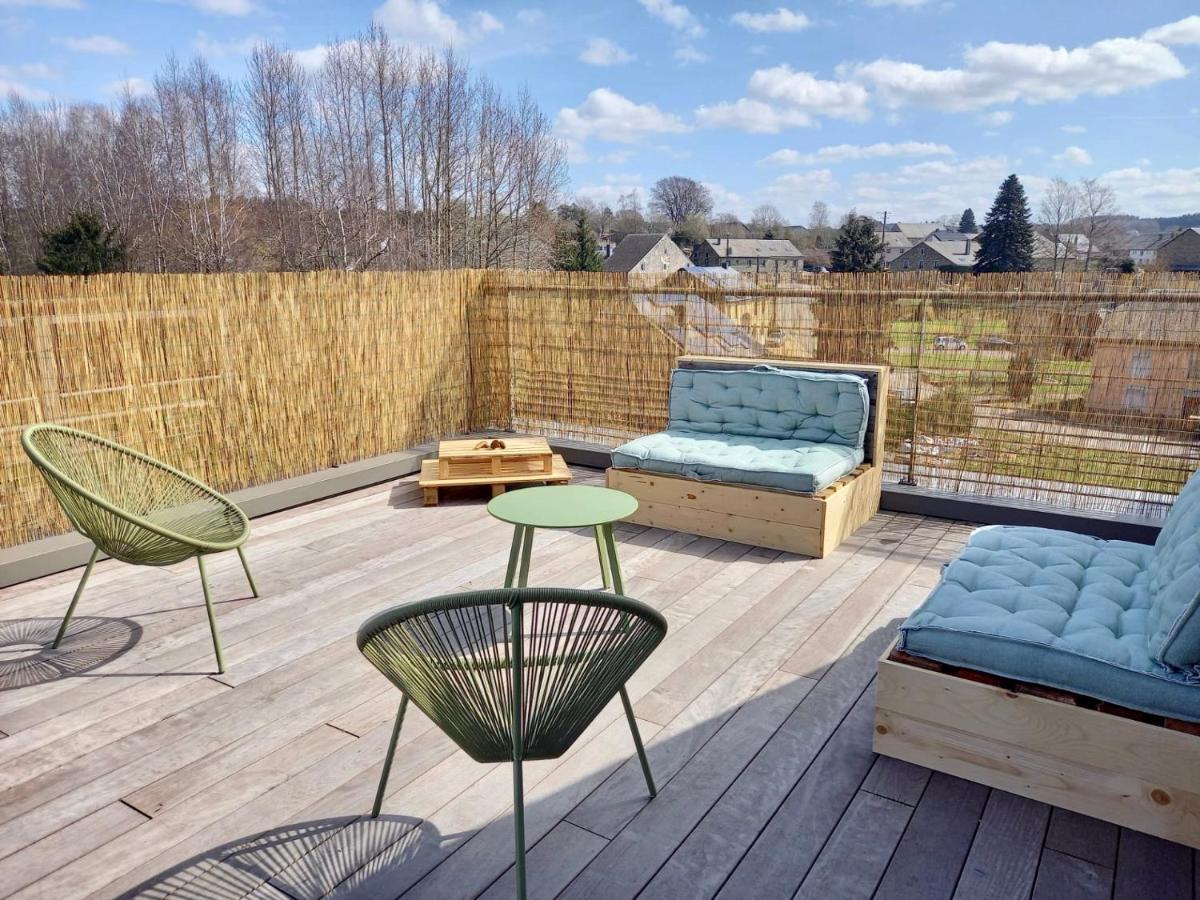 Apartmán Le Grenier De Charlotte Libin Exteriér fotografie