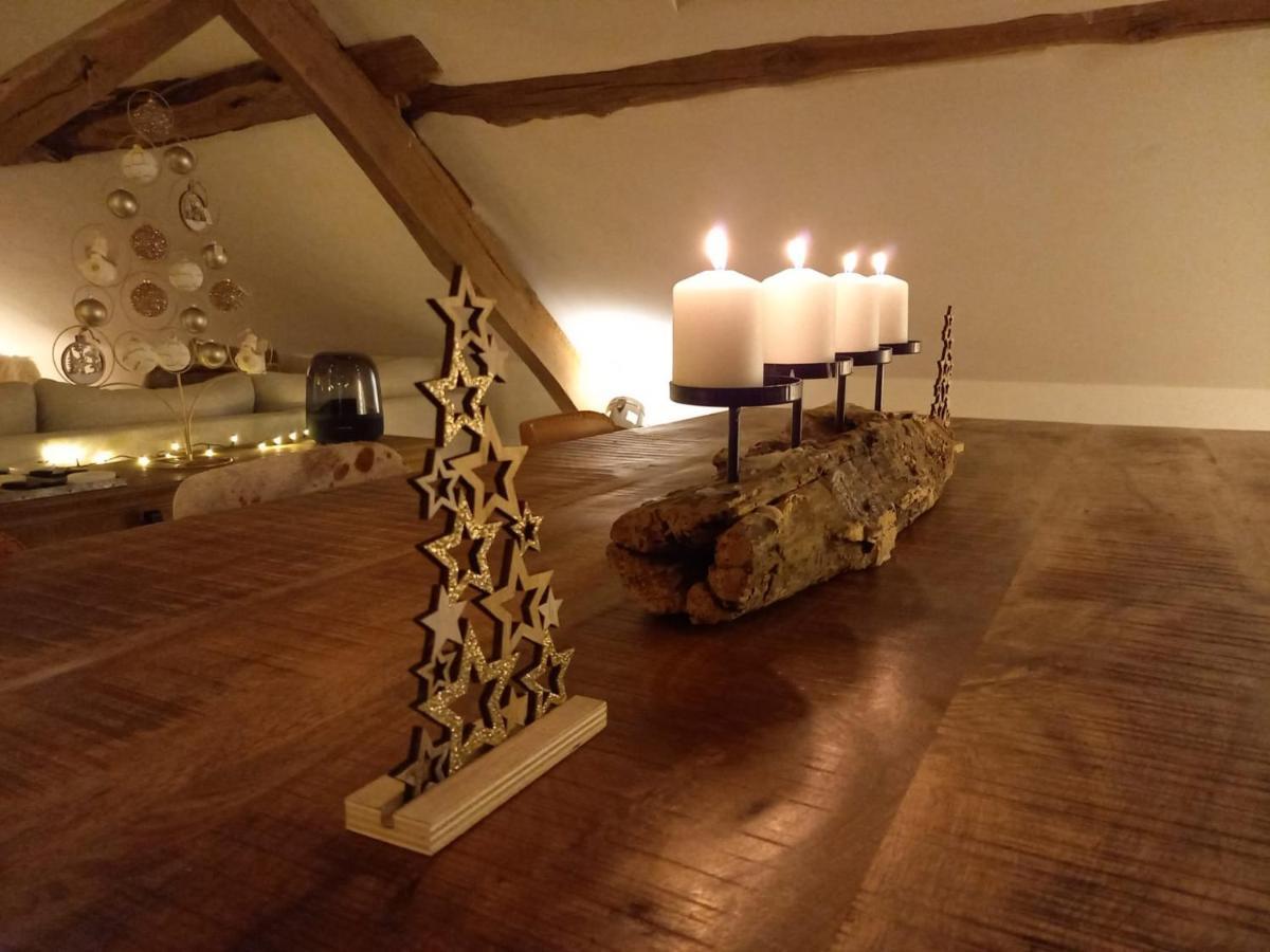 Apartmán Le Grenier De Charlotte Libin Exteriér fotografie