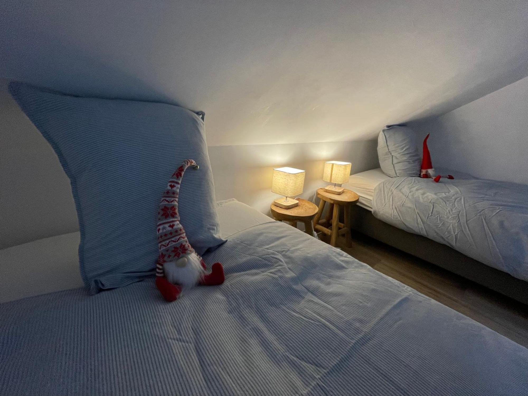 Apartmán Le Grenier De Charlotte Libin Exteriér fotografie