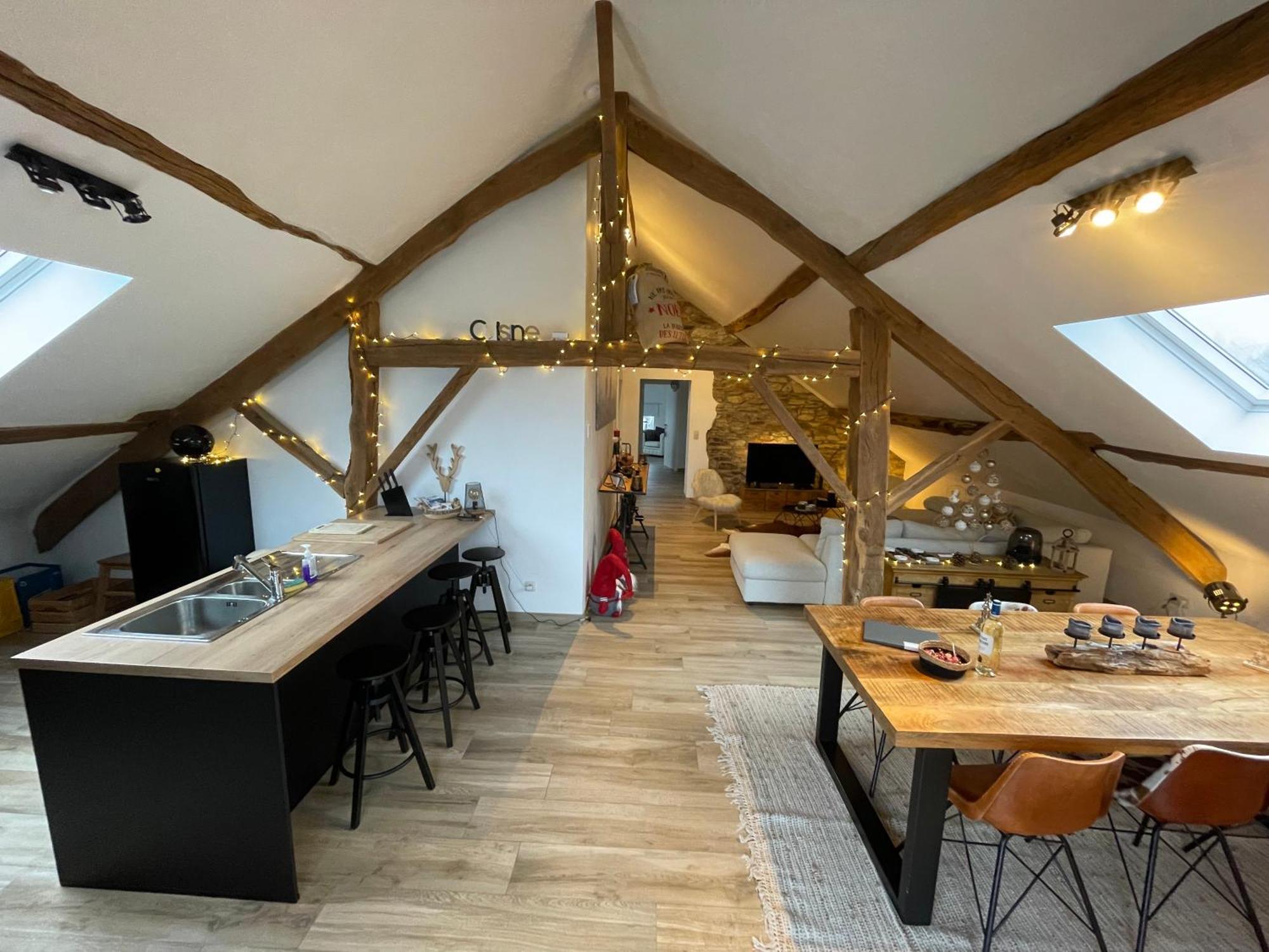 Apartmán Le Grenier De Charlotte Libin Exteriér fotografie